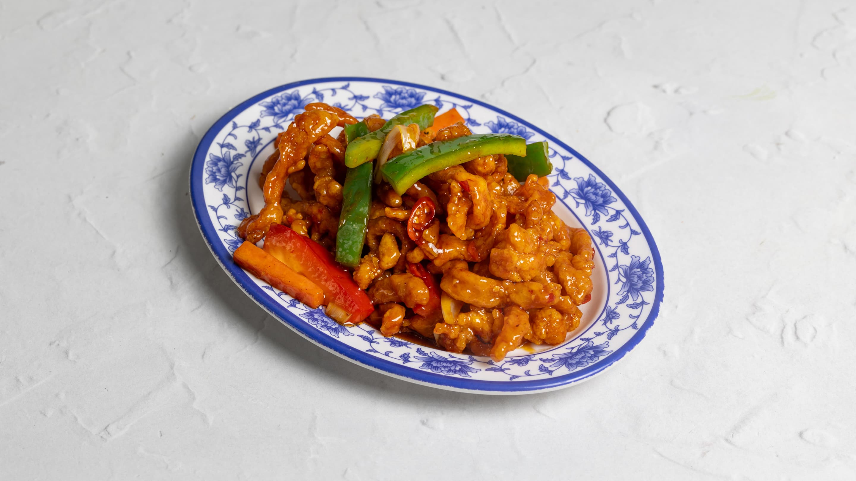 Crispy shredded chicken with chilli at New Wok’s Cooking